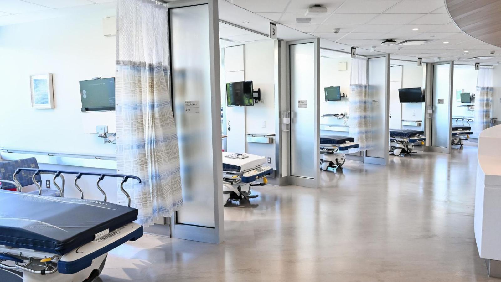 Hospital recovery room