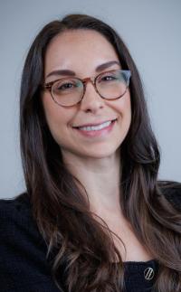 Danielle Ashley Weiss, MD Profile Headshot