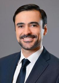 Alejandro Garces Descovich, MD Profile Headshot